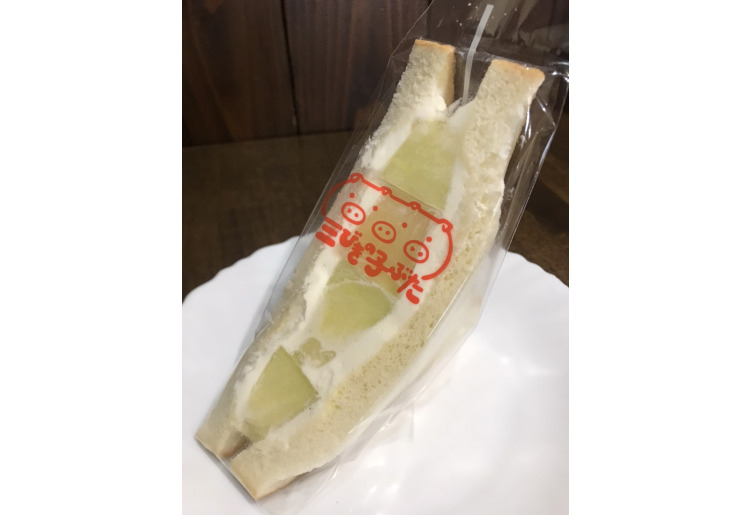 静岡マスクメロンサンド（Muskmelon Sandwich）